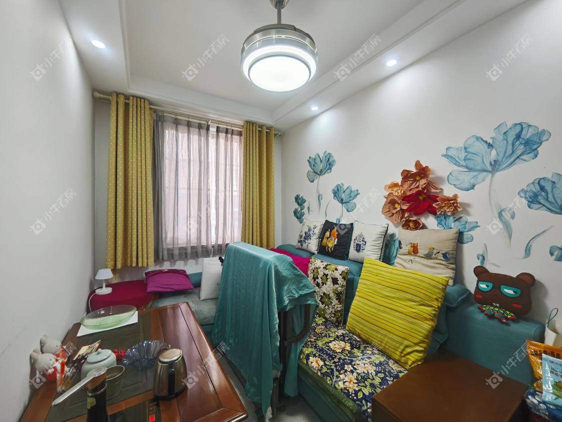 镇江龙凤新村在售二手房源室内图_小牛看房