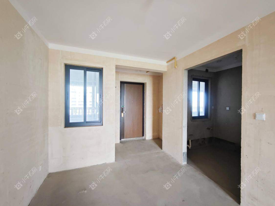 镇江融创华南映在售二手房源室内图_小牛看房