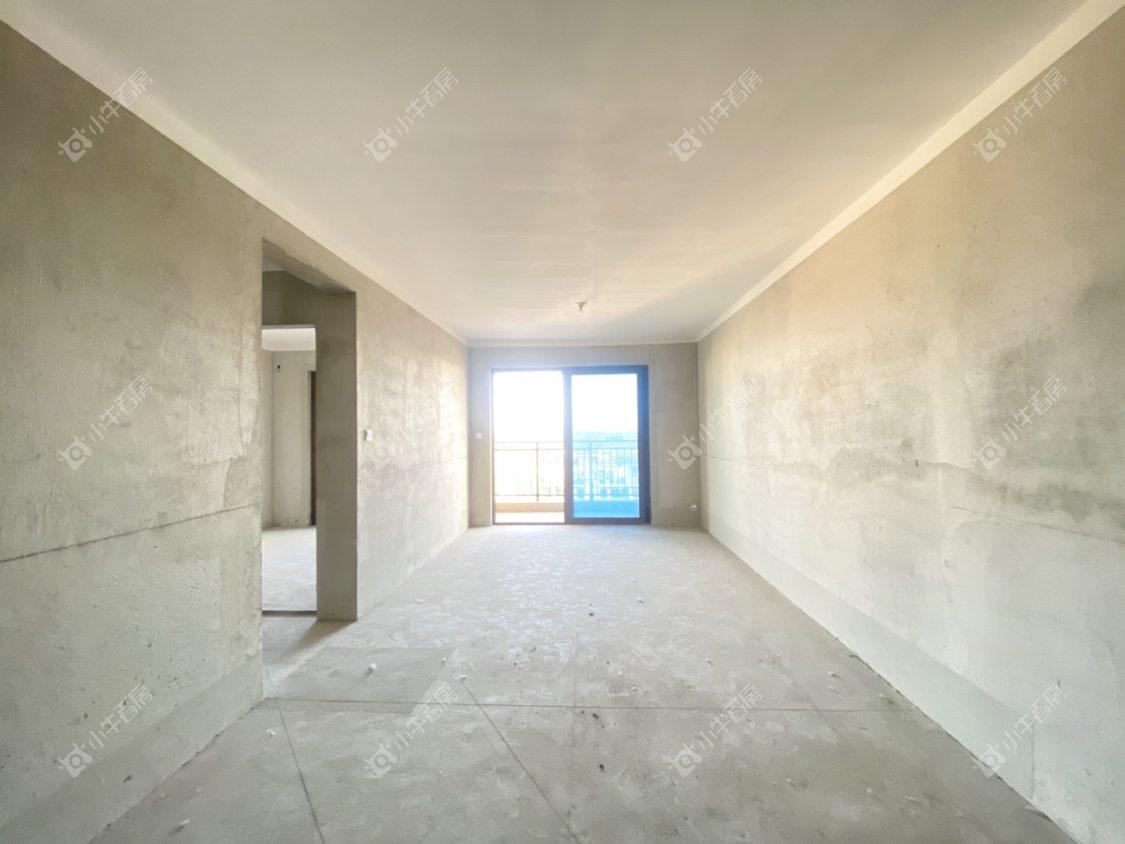 镇江碧桂园樾府在售二手房源室内图_小牛看房