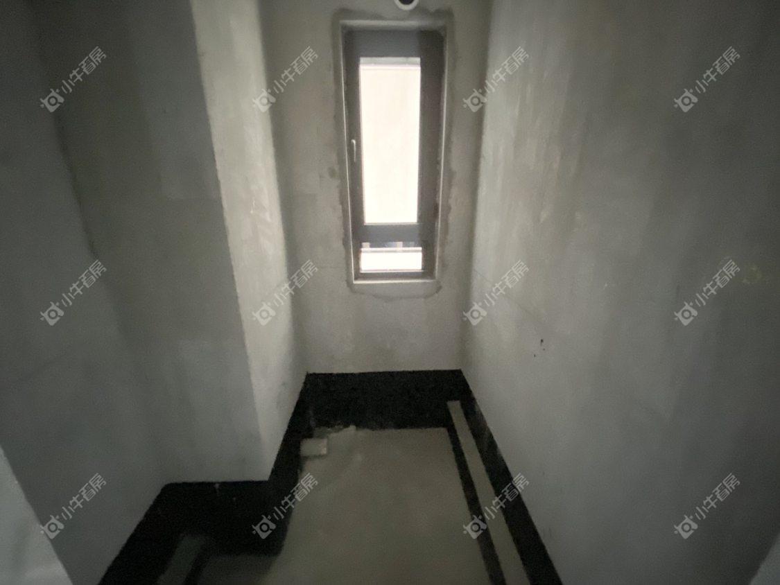 镇江碧桂园樾府在售二手房源室内图_小牛看房