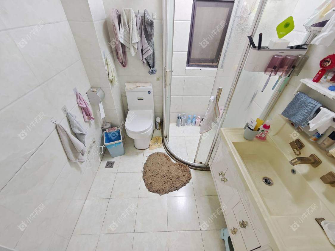 镇江华都锦城在售二手房源室内图_小牛看房