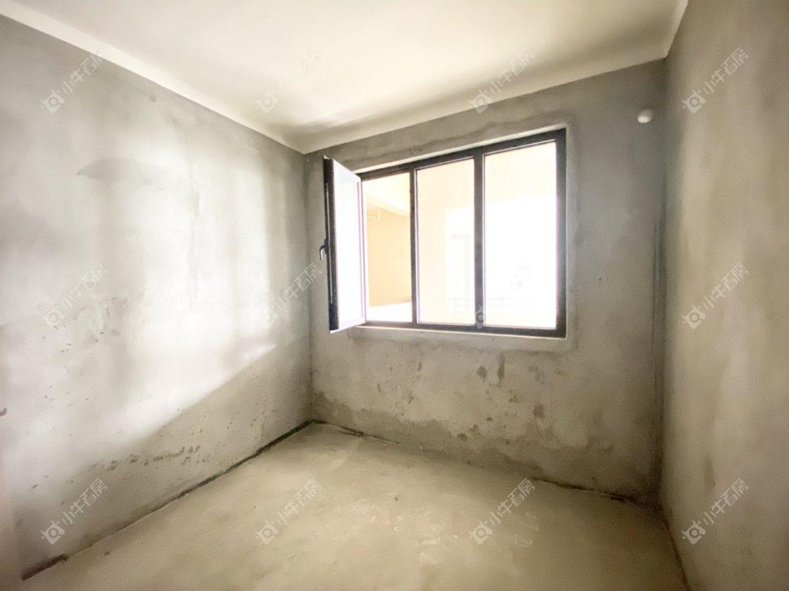 镇江凤熹台在售二手房源室内图_小牛看房