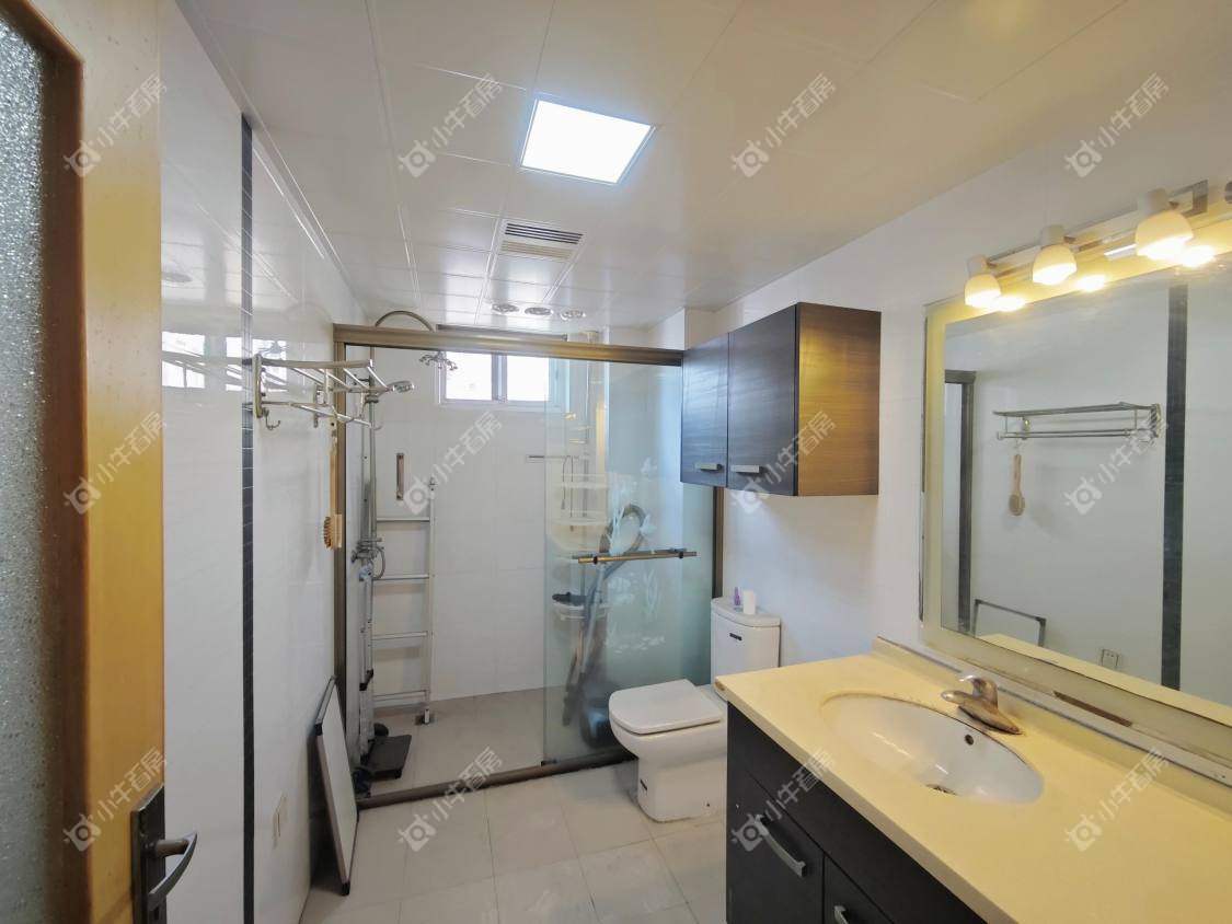 镇江凤翔花园在售二手房源室内图_小牛看房