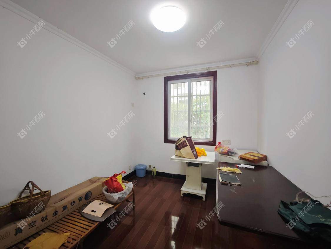 镇江中心嘉园在售二手房源室内图_小牛看房