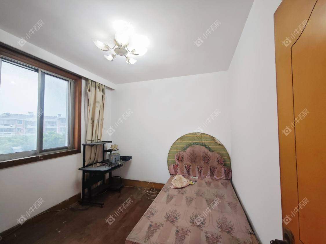 镇江万善园二村在售二手房源室内图_小牛看房