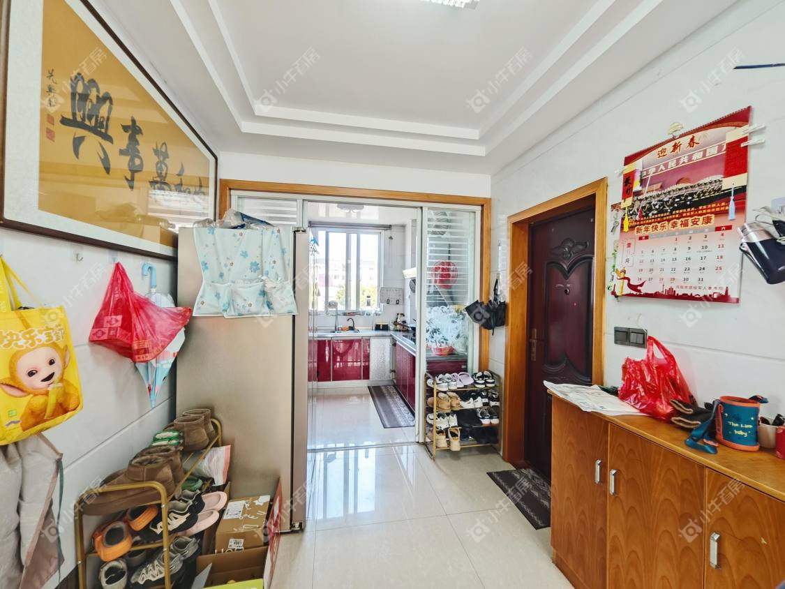 镇江凰嘉花苑在售二手房源室内图_小牛看房