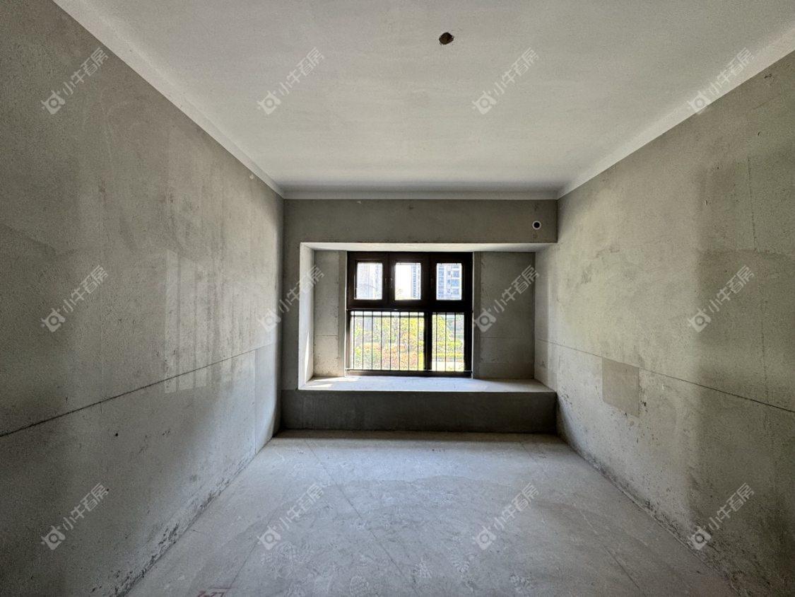 镇江碧桂园樾府在售二手房源室内图_小牛看房