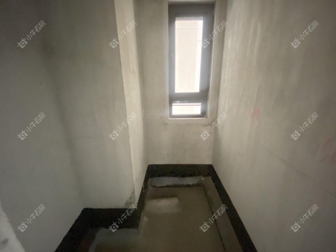 镇江碧桂园樾府在售二手房源室内图_小牛看房