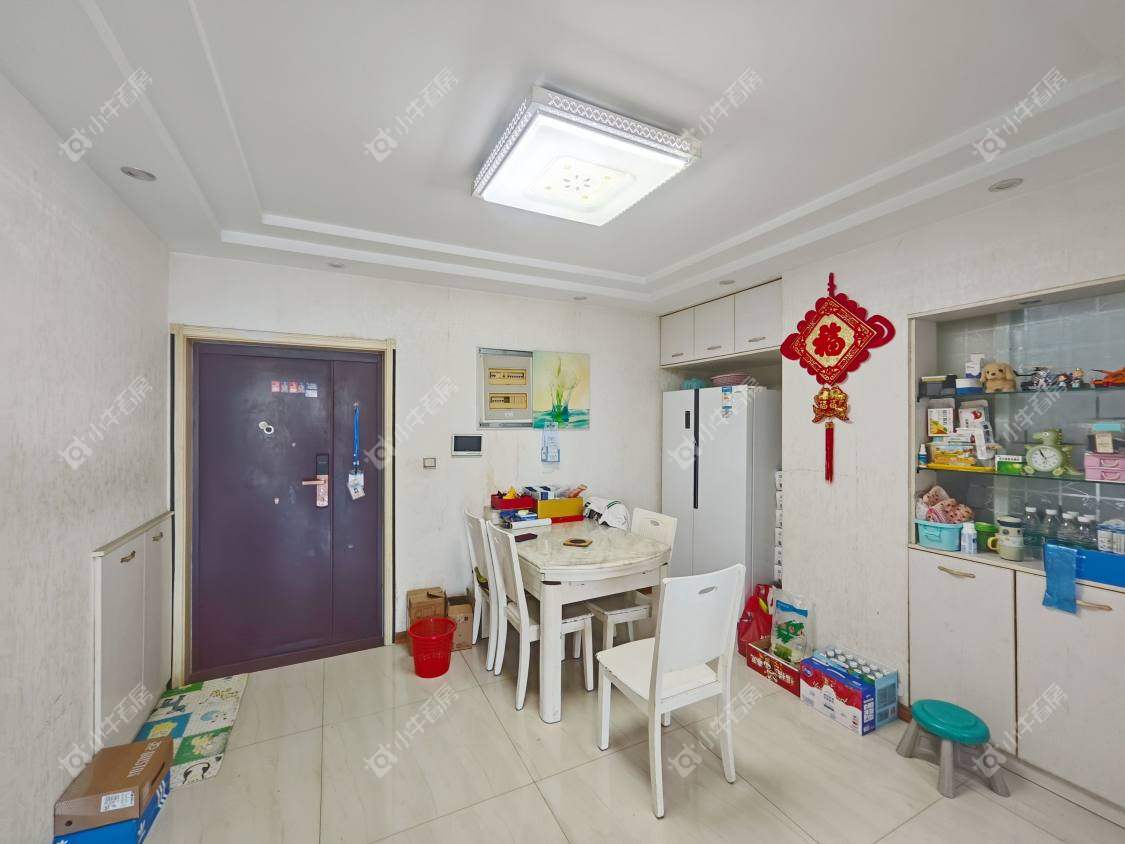 镇江信达香堤国际在售二手房源室内图_小牛看房