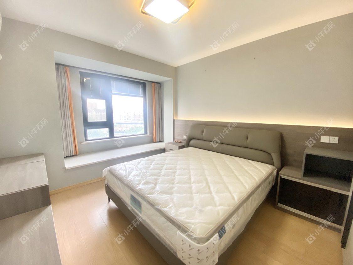 镇江万善上院在售二手房源室内图_小牛看房