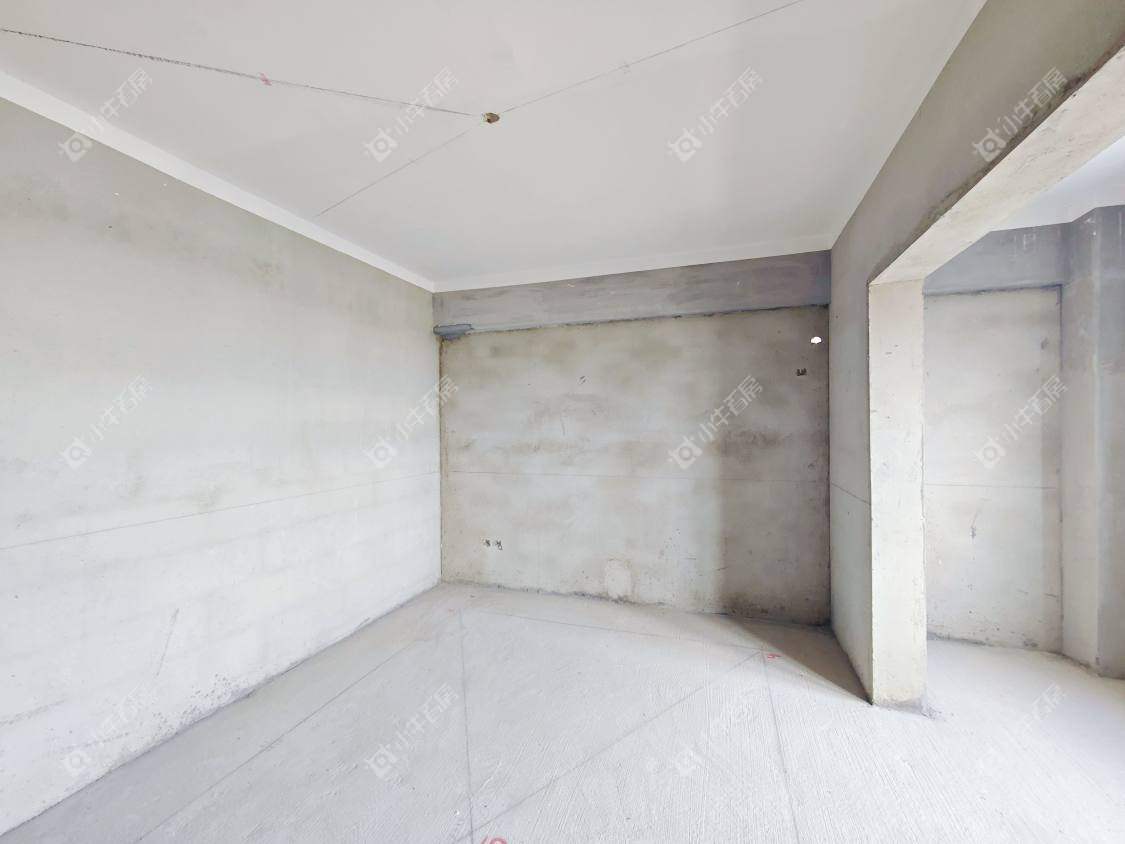 镇江粤港臻园在售二手房源室内图_小牛看房