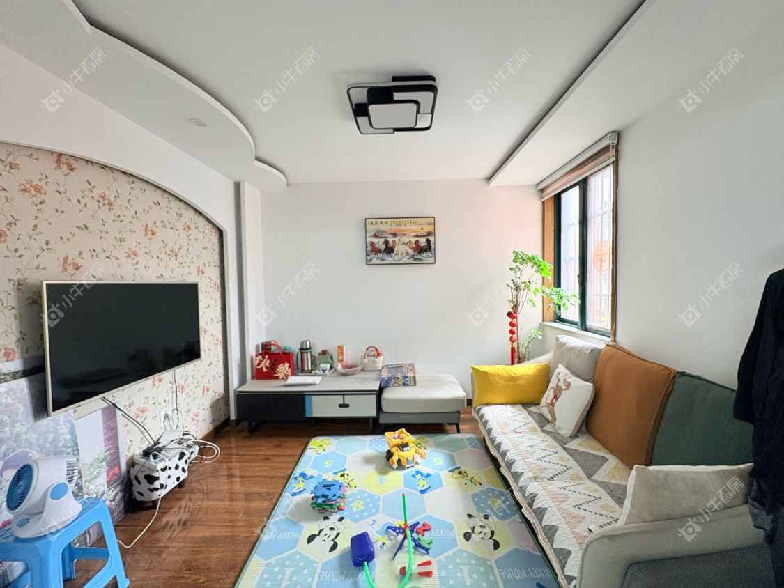 镇江曲园小区在售二手房源室内图_小牛看房