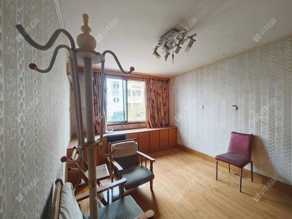 镇江丹桂园南区在售二手房源室内图_小牛看房