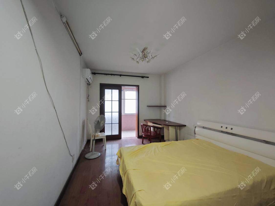 镇江东方商城在售二手房源室内图_小牛看房