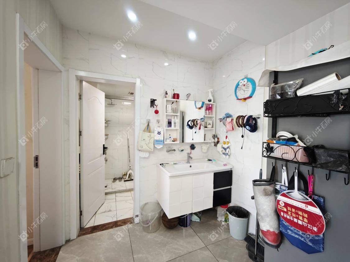 镇江华都幸福里在售二手房源室内图_小牛看房