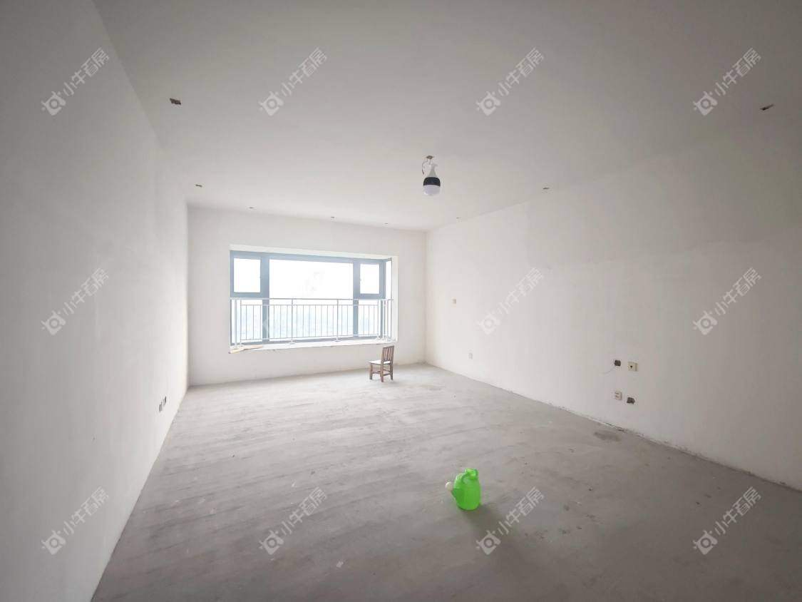 镇江恒大城在售二手房源室内图_小牛看房