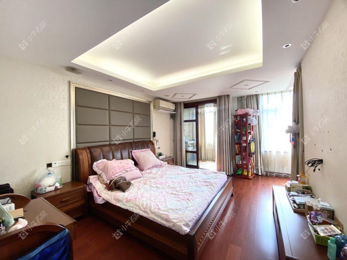 镇江天波城别墅区在售二手房源室内图_小牛看房