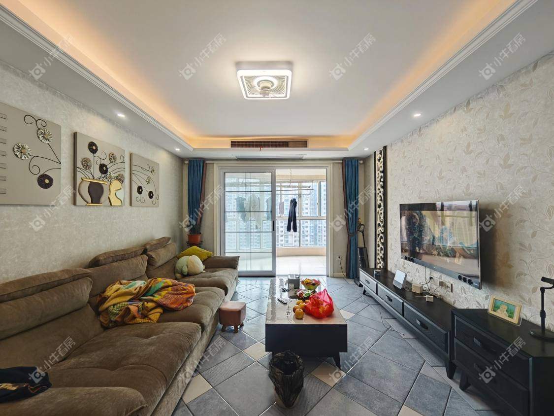 镇江碧桂园在售二手房源室内图_小牛看房