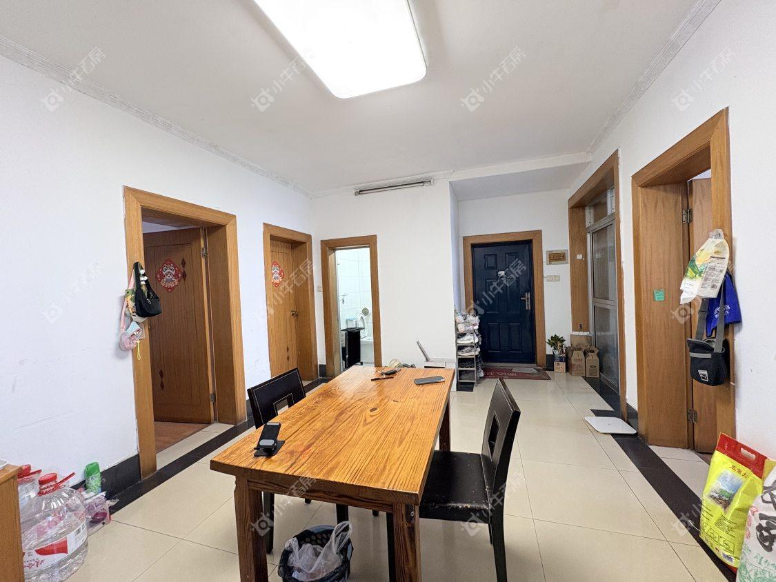 镇江华南新村在售二手房源室内图_小牛看房