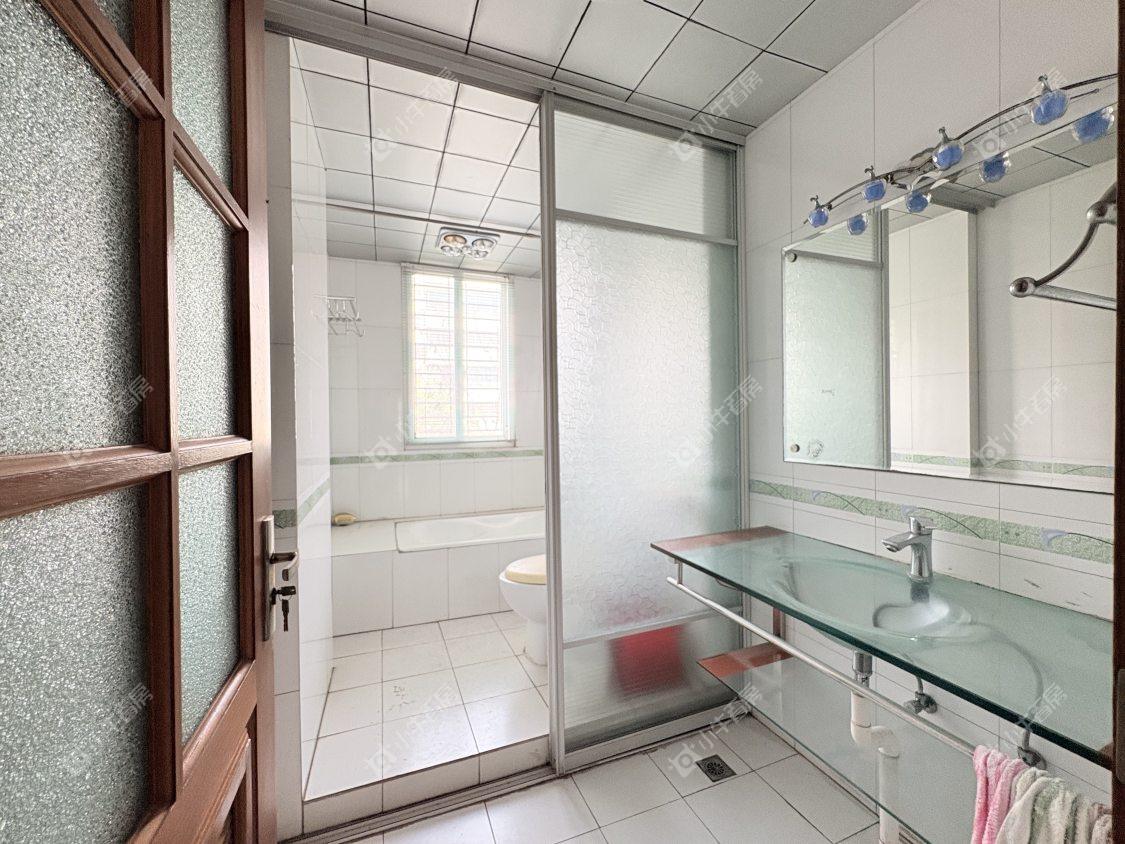 镇江华南园中园在售二手房源室内图_小牛看房