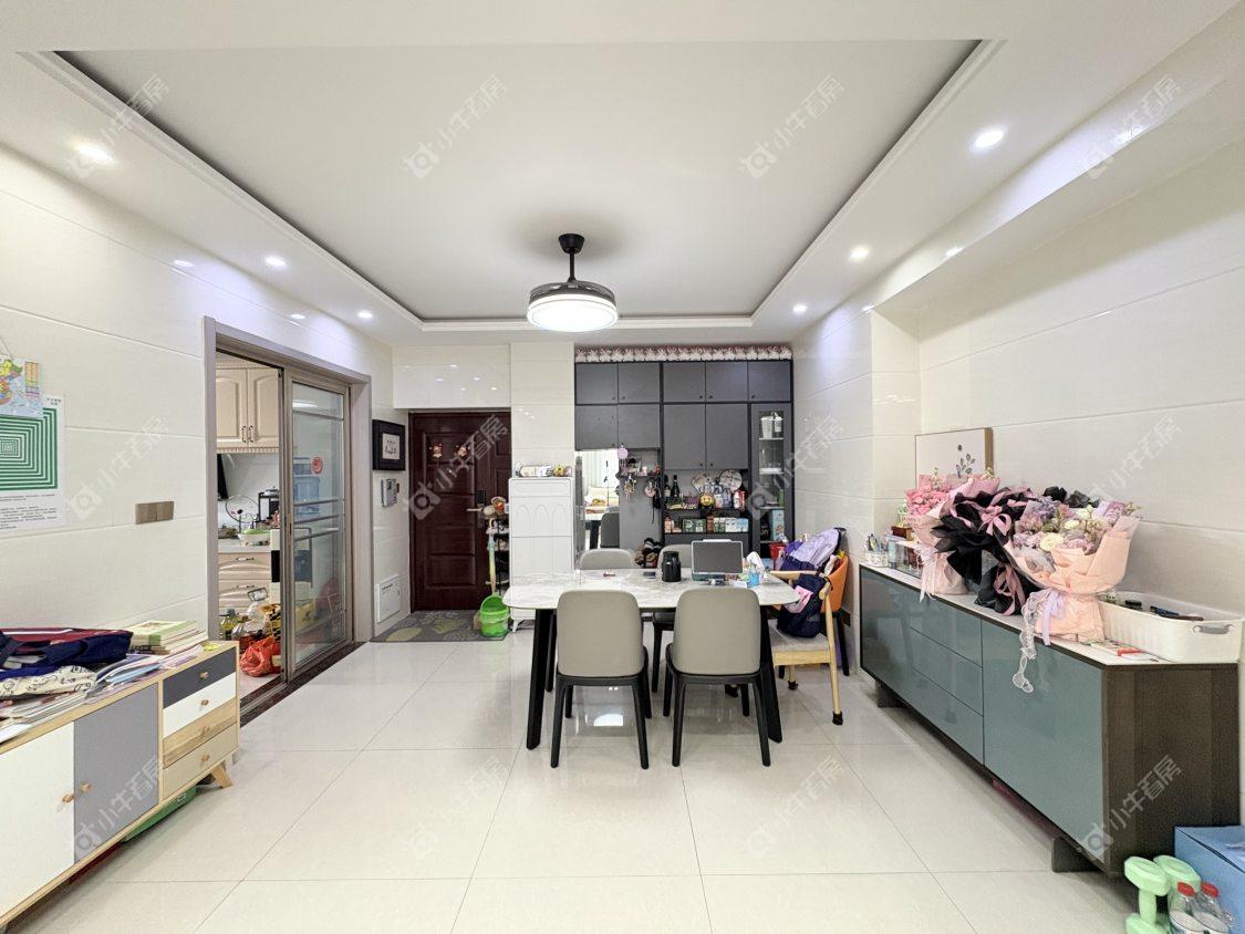 镇江天波城在售二手房源室内图_小牛看房