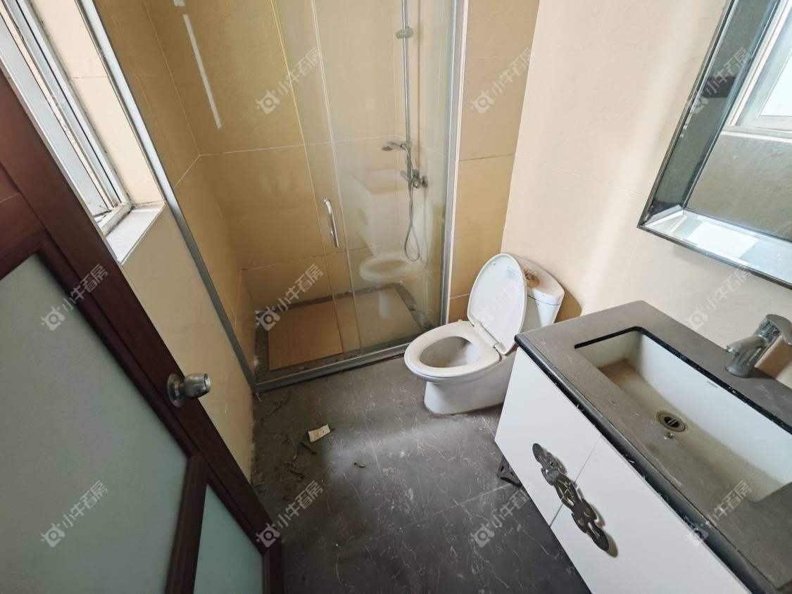 镇江碧桂园在售二手房源室内图_小牛看房