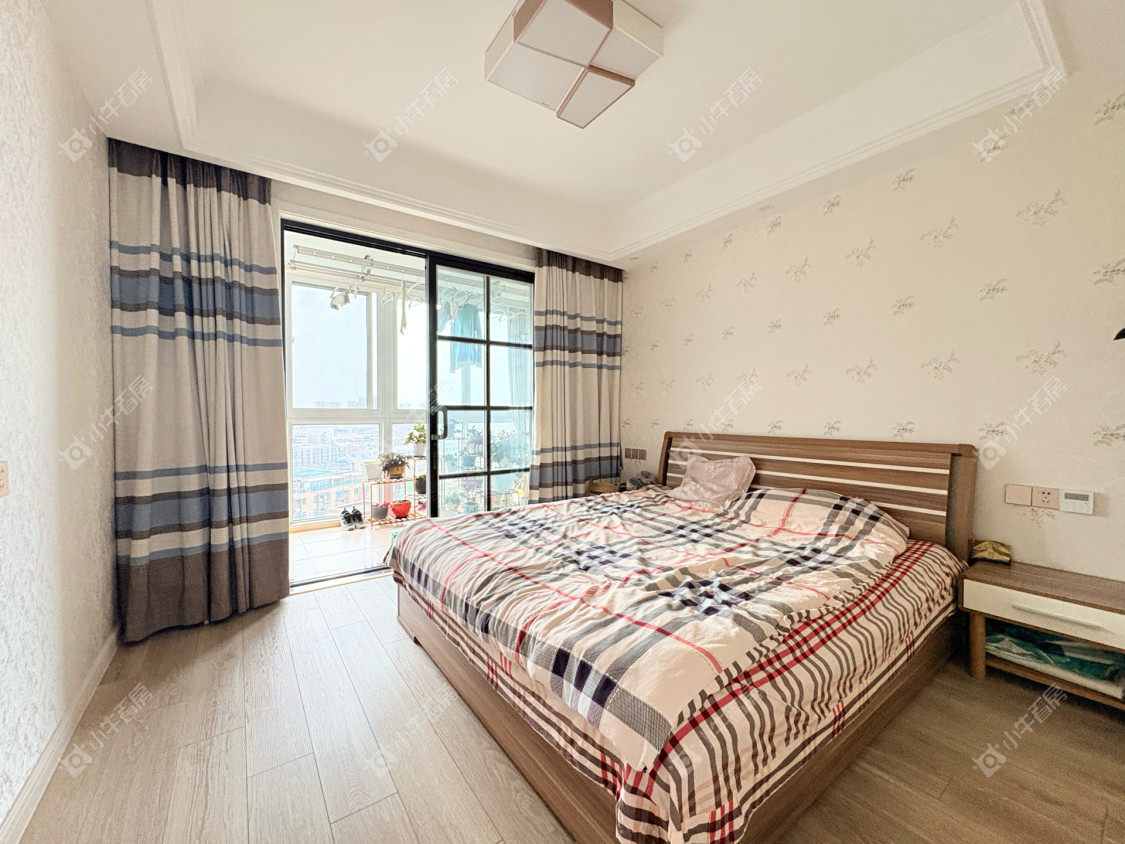 镇江南门花园在售二手房源室内图_小牛看房