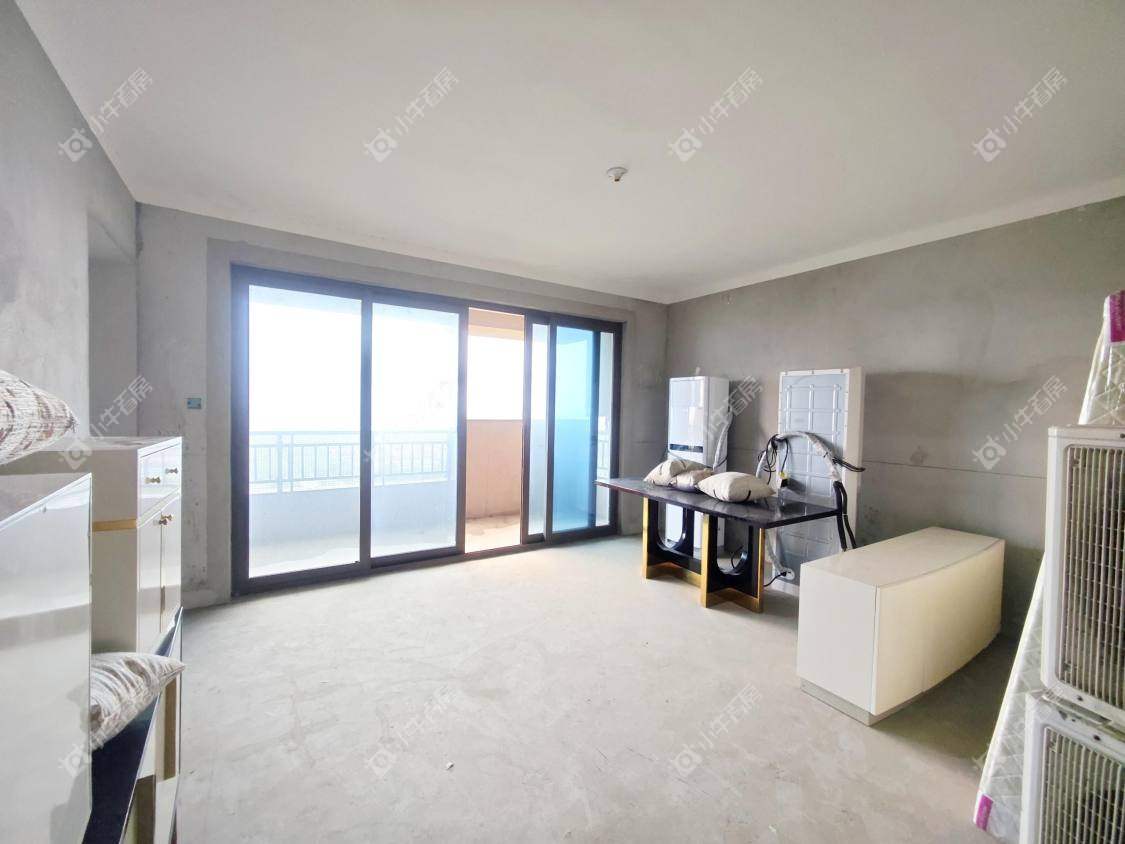 镇江碧桂园樾府在售二手房源室内图_小牛看房