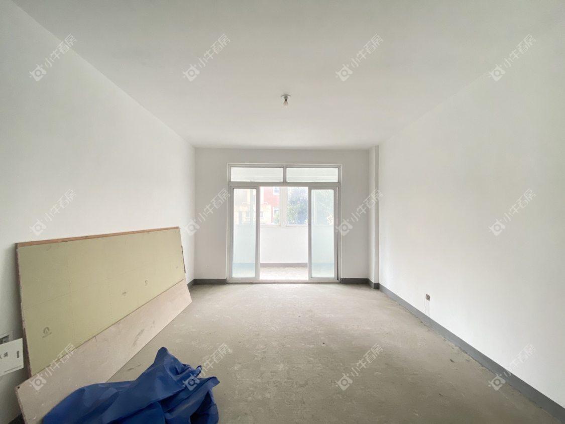 镇江迈村新城在售二手房源室内图_小牛看房