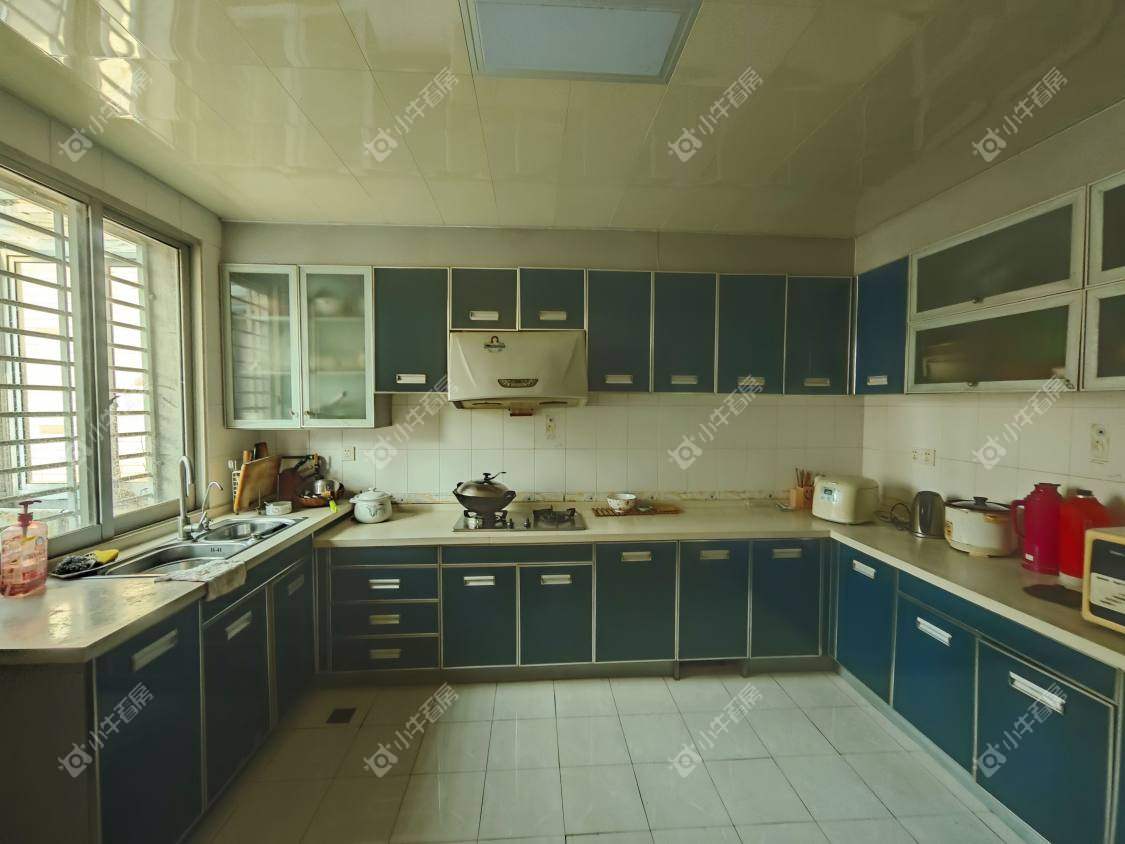 镇江东方花园别墅在售二手房源室内图_小牛看房