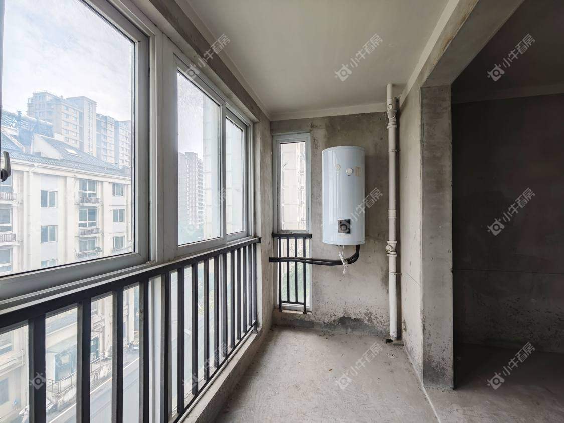 镇江惠和苑在售二手房源室内图_小牛看房