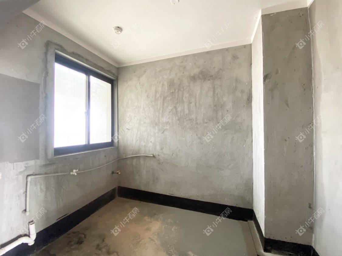 镇江凤凰郡在售二手房源室内图_小牛看房