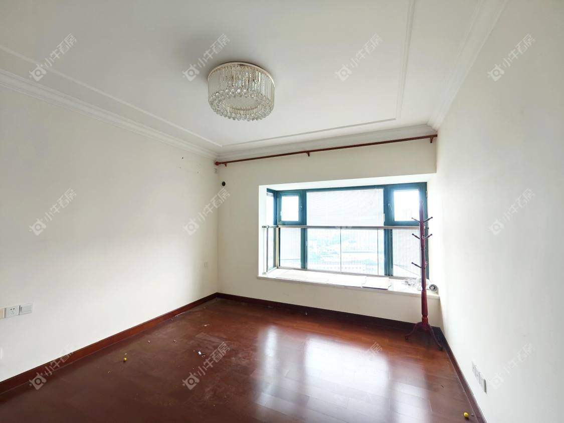 镇江恒大城在售二手房源室内图_小牛看房