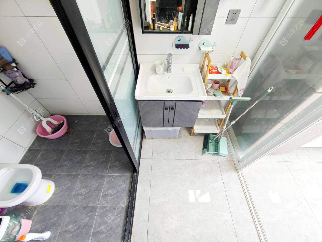 镇江云阳新村在售二手房源室内图_小牛看房