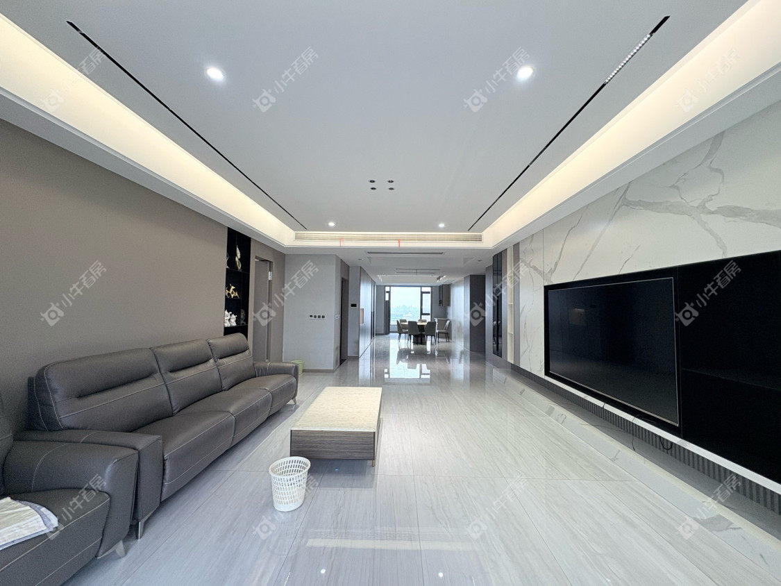 镇江荣城国际（藏龙御景）在售二手房源室内图_小牛看房