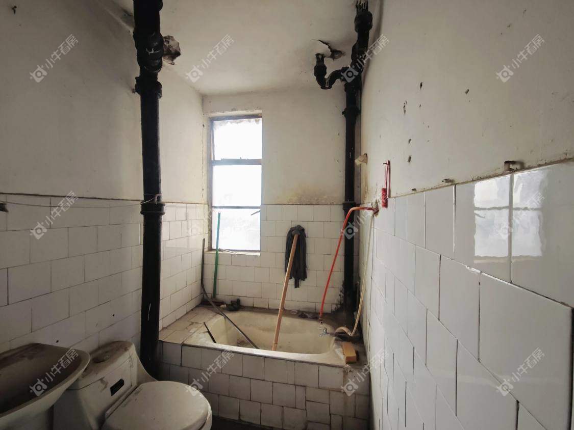 镇江华南新村在售二手房源室内图_小牛看房