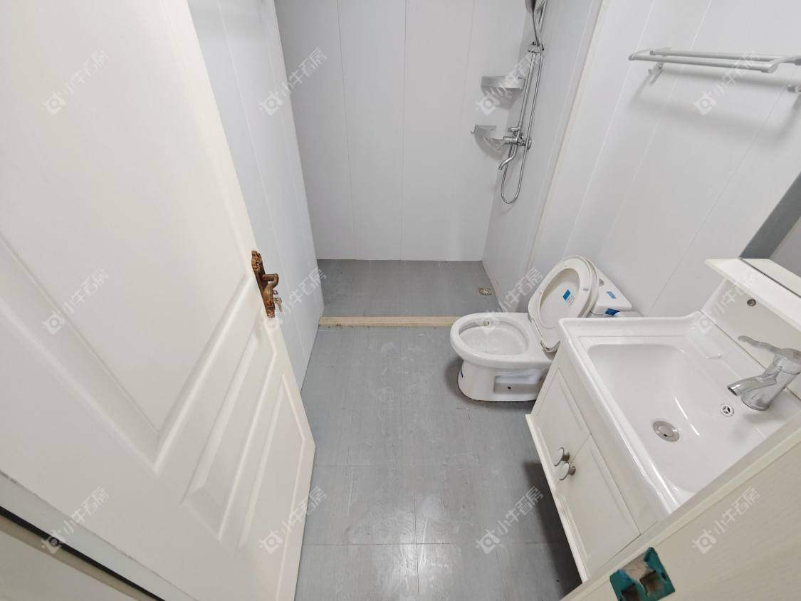 镇江大亚第一城在售二手房源室内图_小牛看房