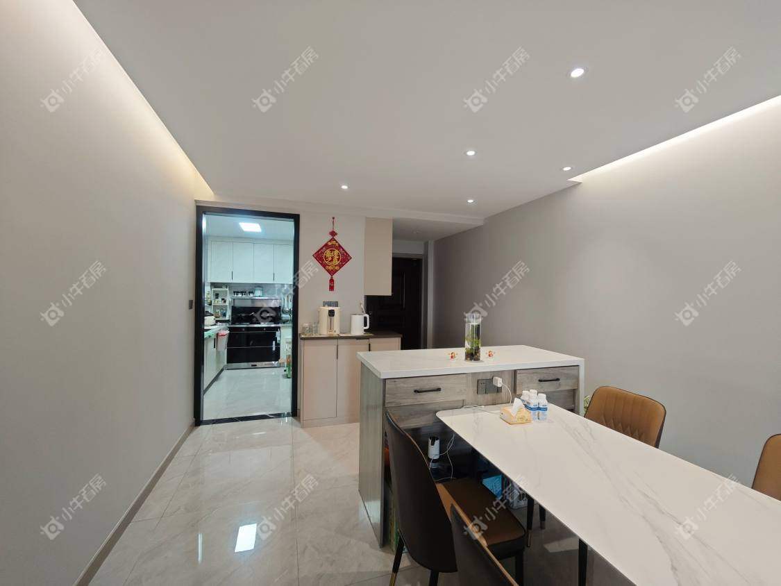 镇江万善上院在售二手房源室内图_小牛看房