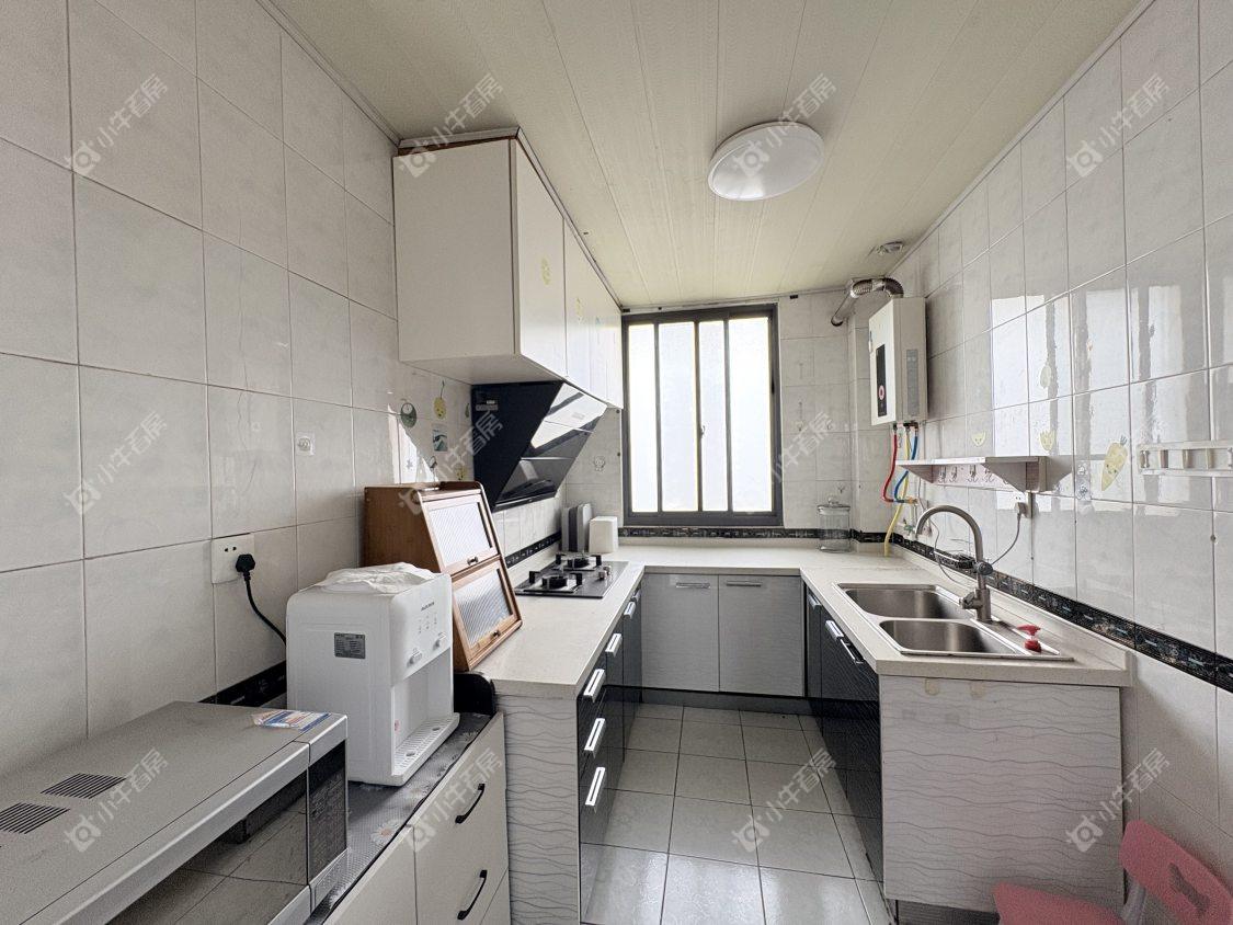 镇江万善园一村在售二手房源室内图_小牛看房