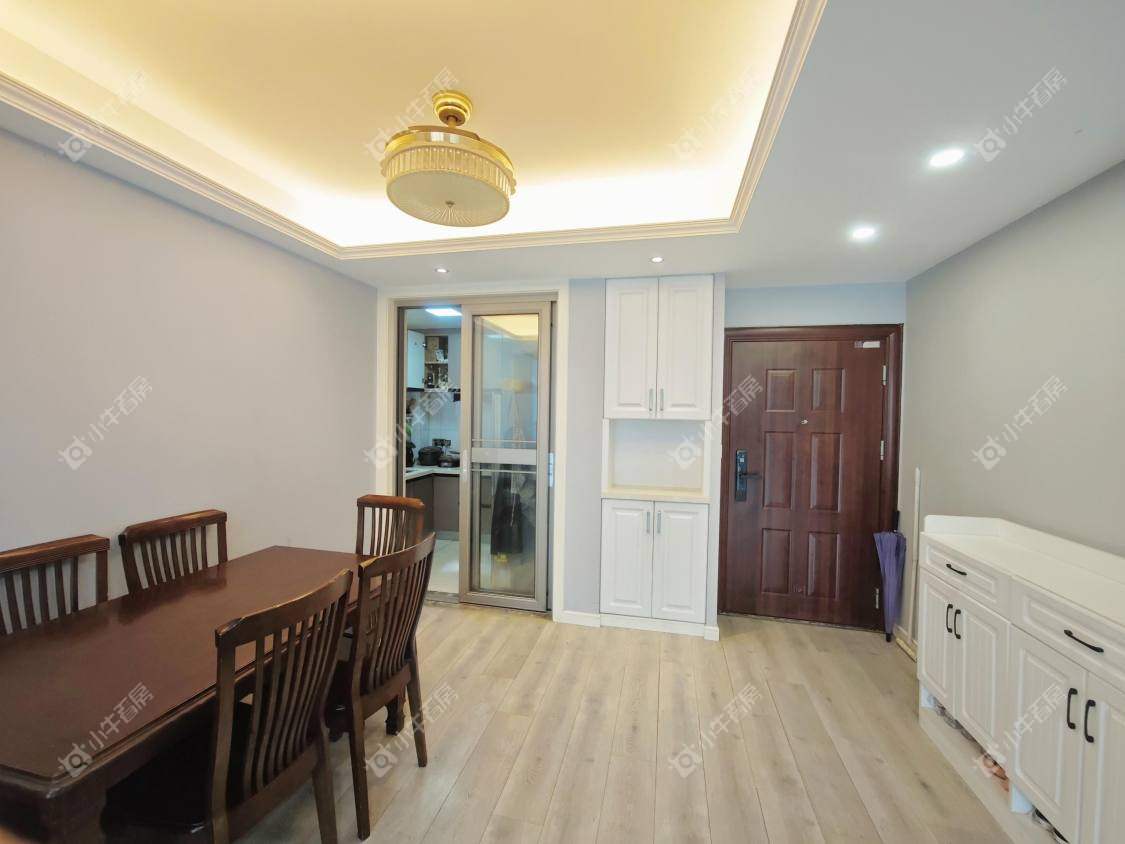 镇江吾悦华府金郡（丹阳）在售二手房源室内图_小牛看房