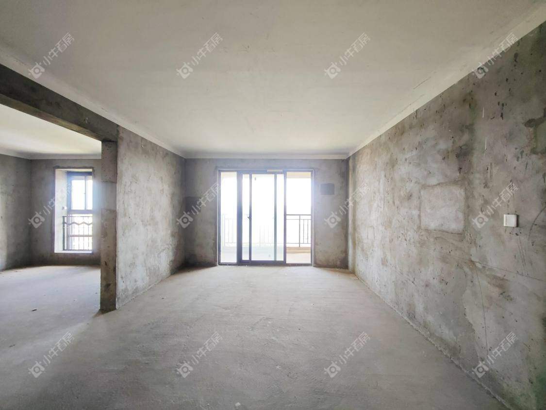 镇江信达香堤国际在售二手房源室内图_小牛看房