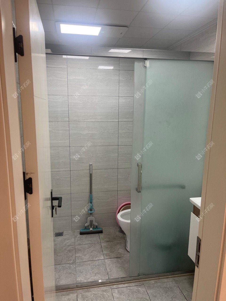 镇江华都幸福里在售二手房源室内图_小牛看房