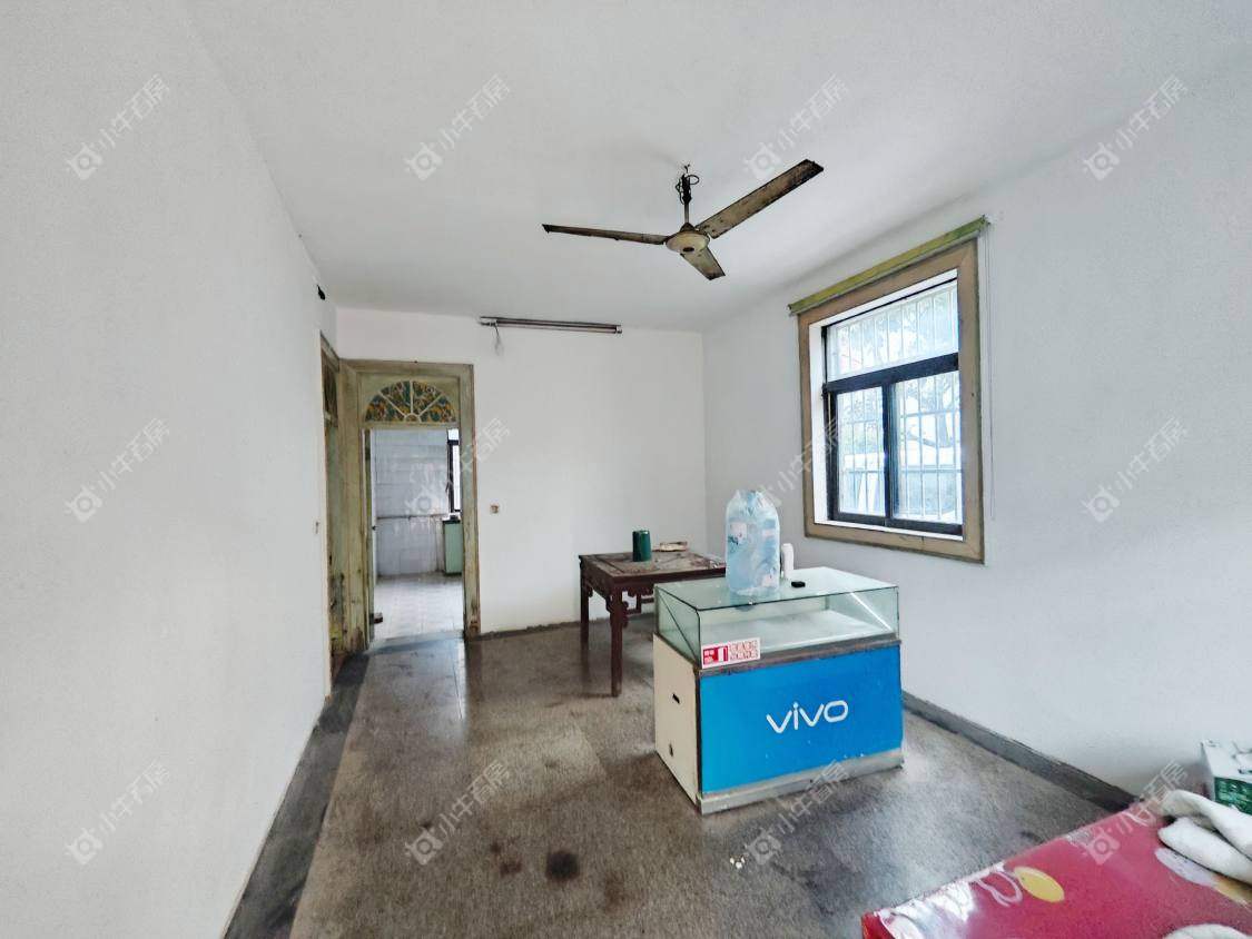 镇江锦湖新村在售二手房源室内图_小牛看房