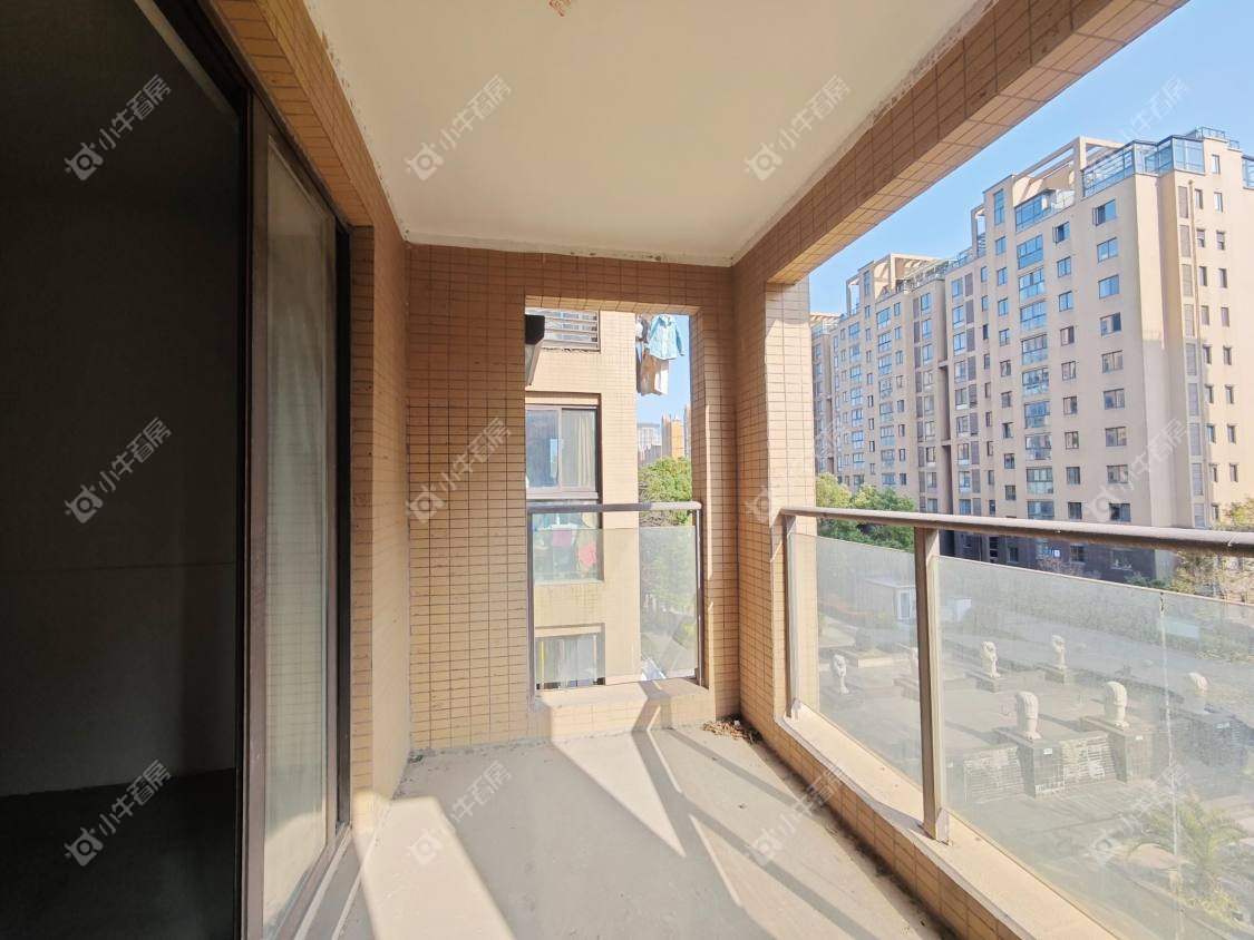 镇江领秀花都在售二手房源室内图_小牛看房