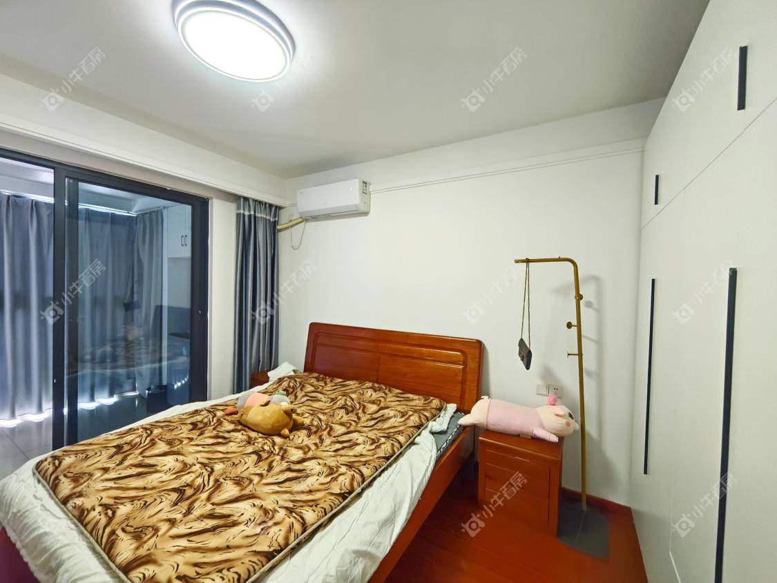 镇江万善上院在售二手房源室内图_小牛看房