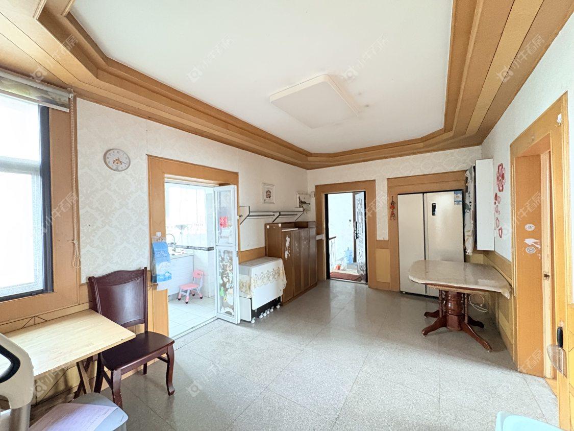 镇江万善园一村在售二手房源室内图_小牛看房