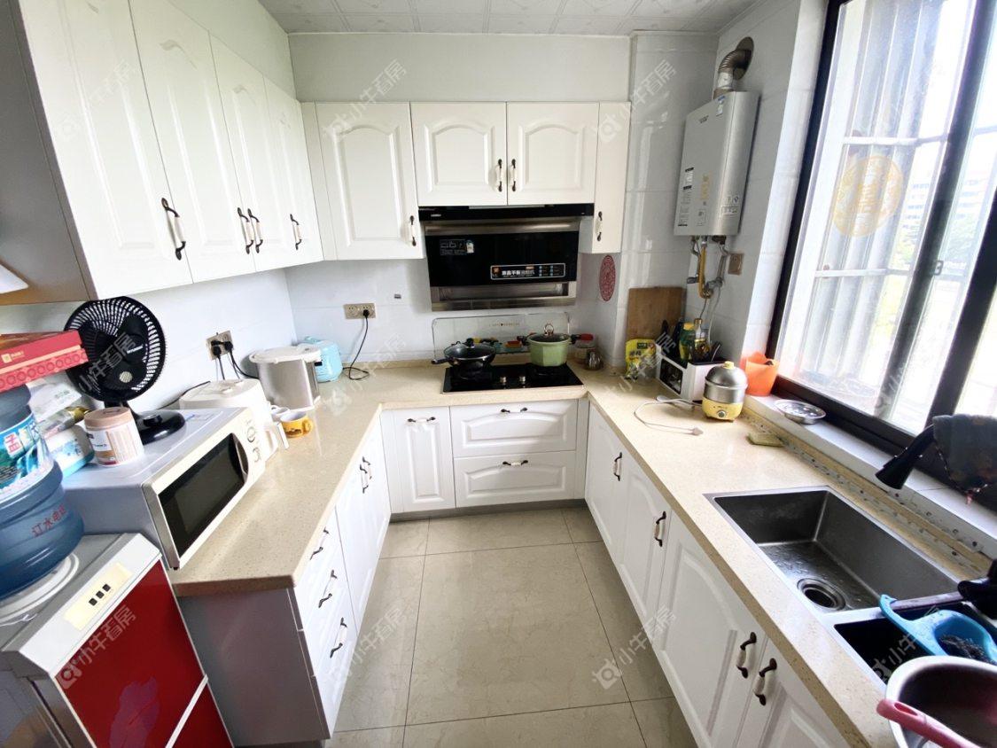 镇江华南新村在售二手房源室内图_小牛看房