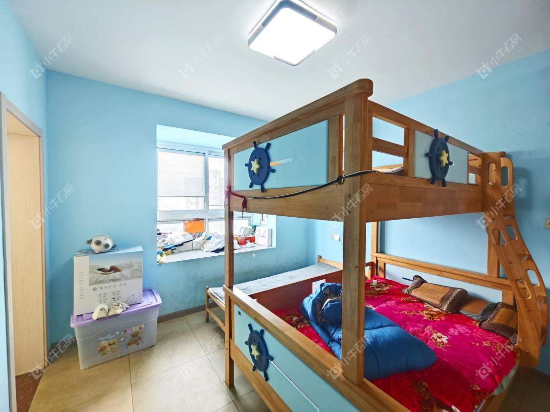 镇江粤港臻园在售二手房源室内图_小牛看房