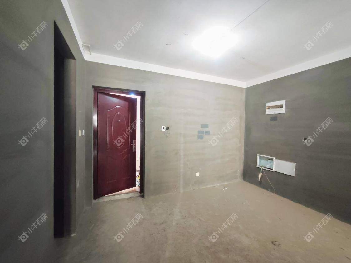 镇江荣城国际一期在售二手房源室内图_小牛看房