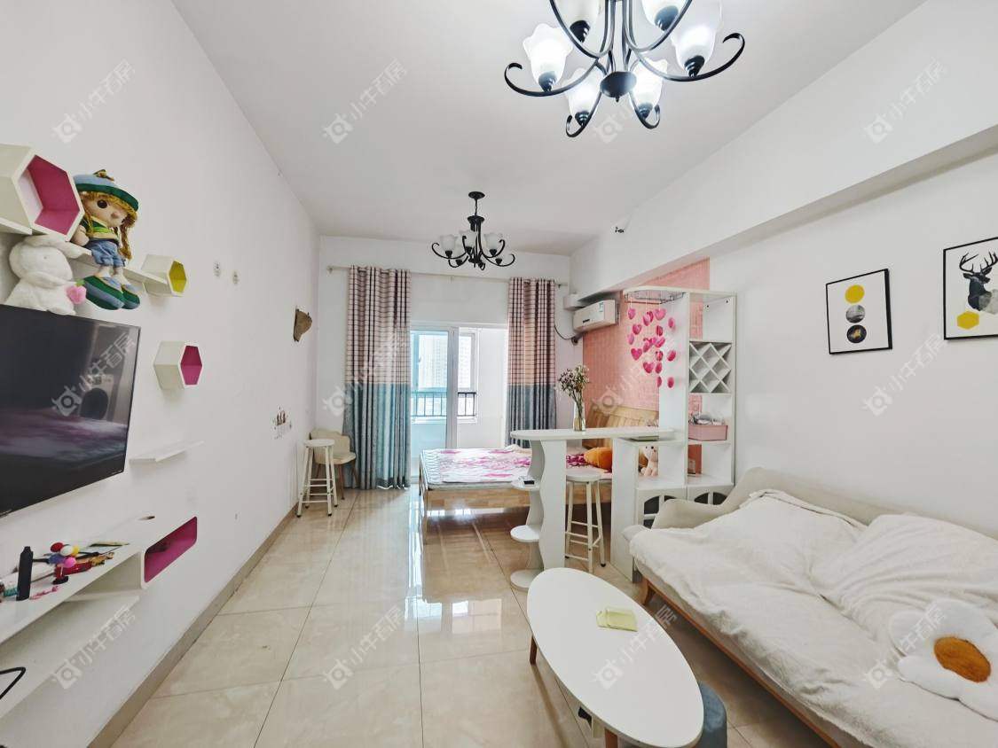 镇江碧桂园在售二手房源室内图_小牛看房